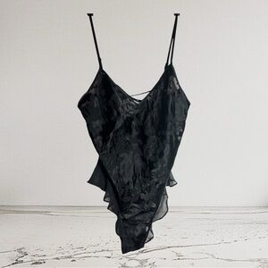 NWT Victoria's Secret Archives Black Teddy with Gold Hardware Size M (323)